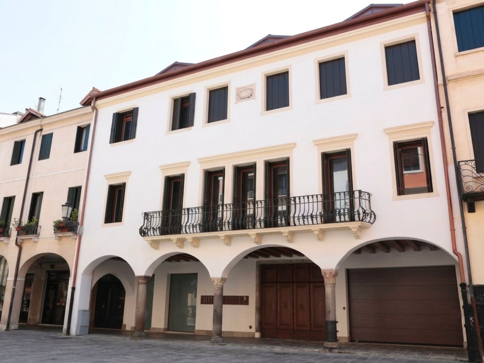 Padova - Palazzo storico in Corso Vittorio Emanuele II